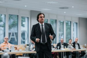 Daniel Schütz beim Vortrag Unternehmernetzwerk BNI Fidelitas in Karlsruhe